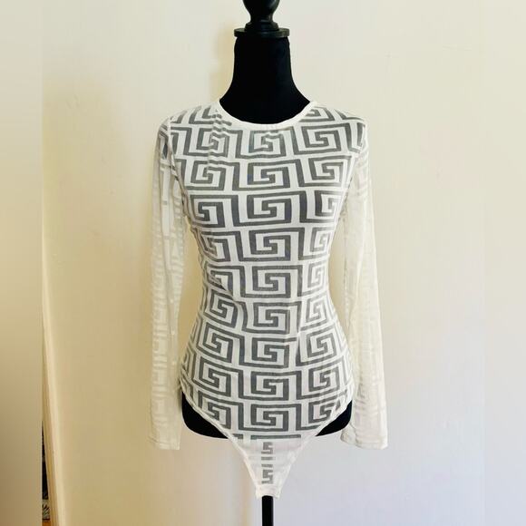 Fashion Nova Tops - Fashion Nova Long Sleeve Mesh Bodysuit